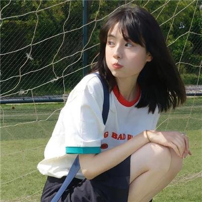 阳光下的影子